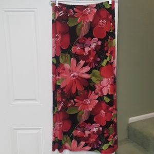 Kathy Ireland L maxi skirt